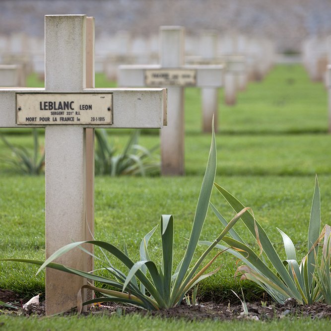 French military cemetery of Villers-Côtterets © Rémy SALAÜN - All rights reserved