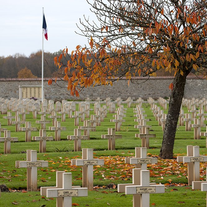French military cemetery of Villers-Côtterets © Rémy SALAÜN - All rights reserved